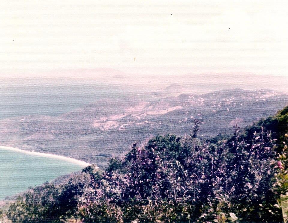 St. Thomas — imagine ilustrativă: Saint Thomas, US Virgin Islands, February 1975 - 03.jpg