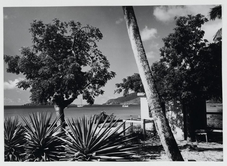St. Maarten — imagine ilustrativă: Landingsbaai op Sint Maarten, KITLV 9984.tiff