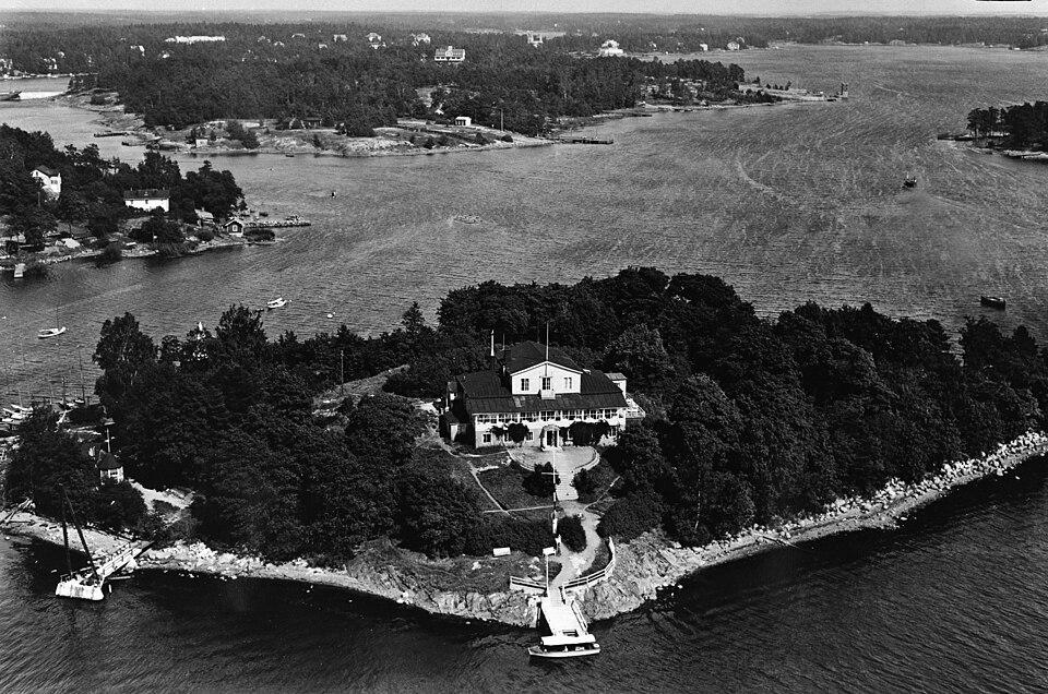 Finlanda — imagine ilustrativă: Nihti in Helsinki, Finland, 1930.jpg