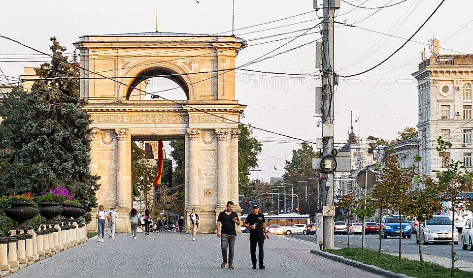 Republica Moldova — imagine ilustrativă: Arch of Triumph, Chisinau, Republic of Moldova (51160304626 cropped).jpg