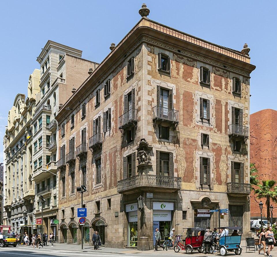 Spania — imagine ilustrativă: (Barcelona) Casa del gremi dels velers.jpg