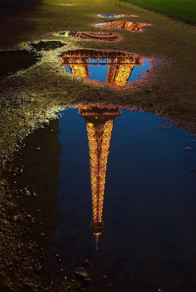 Franța — imagine ilustrativă: Reflet-tour-Eiffel-Paris-Luc-Viatour.jpg