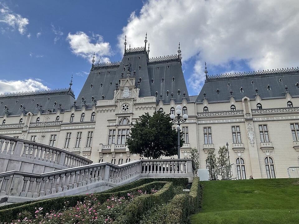 România — imagine ilustrativă: Iași Palace of Culture, Moldavia, Romania (2026).jpg