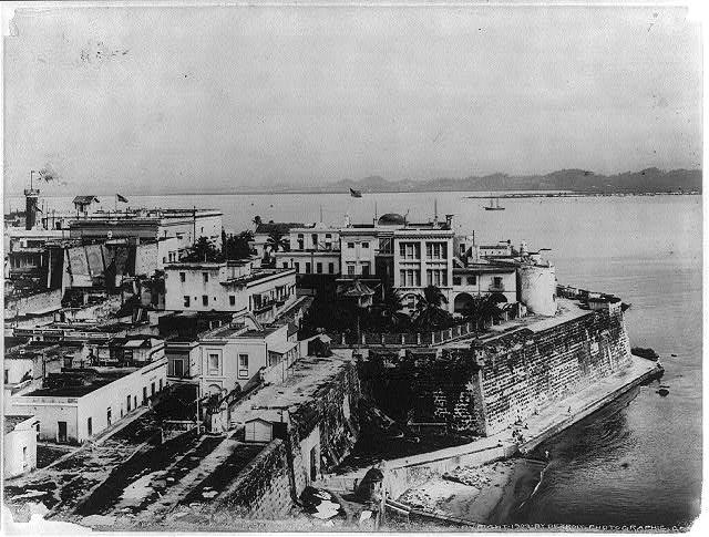 San Juan — imagine ilustrativă: San Juan, Puerto Rico, and vicinity, 1901-1903- Governor's palace and sea wall.jpg