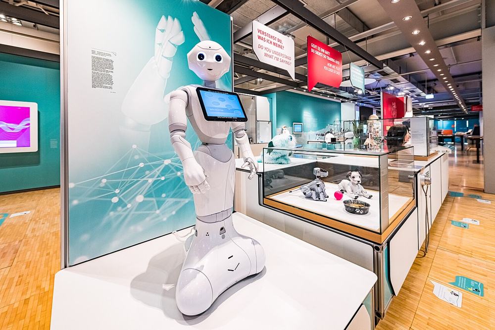 Artificial Intelligence (AI) and Robotics exhibition at the Heinz Nixdorf MuseumsForum.jpg